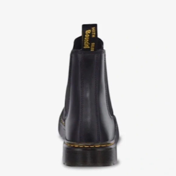 Dr. Martens Unisex Leather Chelsea Boot Black M7 / W8 - Picture 10 of 11